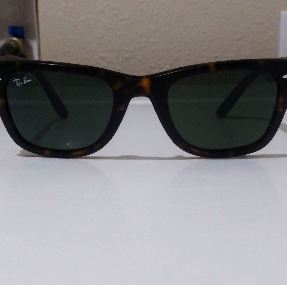 Ray Ban Wayfarer Sunglasses
